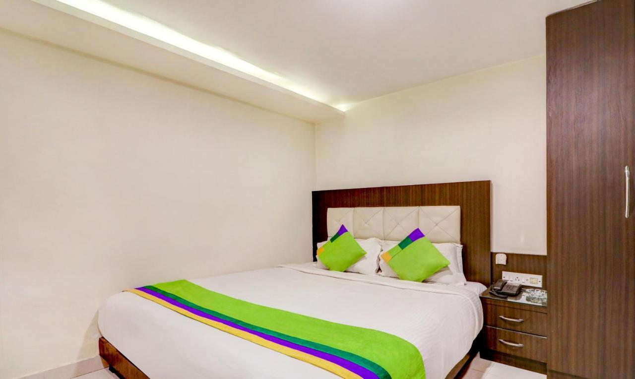 Sheldon Hotel Calcutta Eksteriør billede